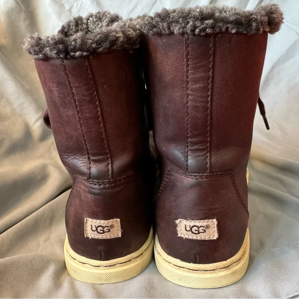 UGG Croft Luxe Quilt Sneaker Boots,‎ Espresso, Women’s Size 6, EUC